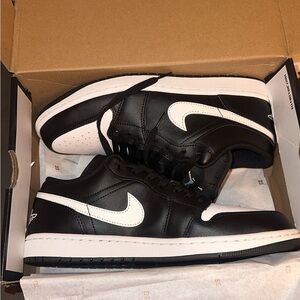 Men's Black and White Sneakers